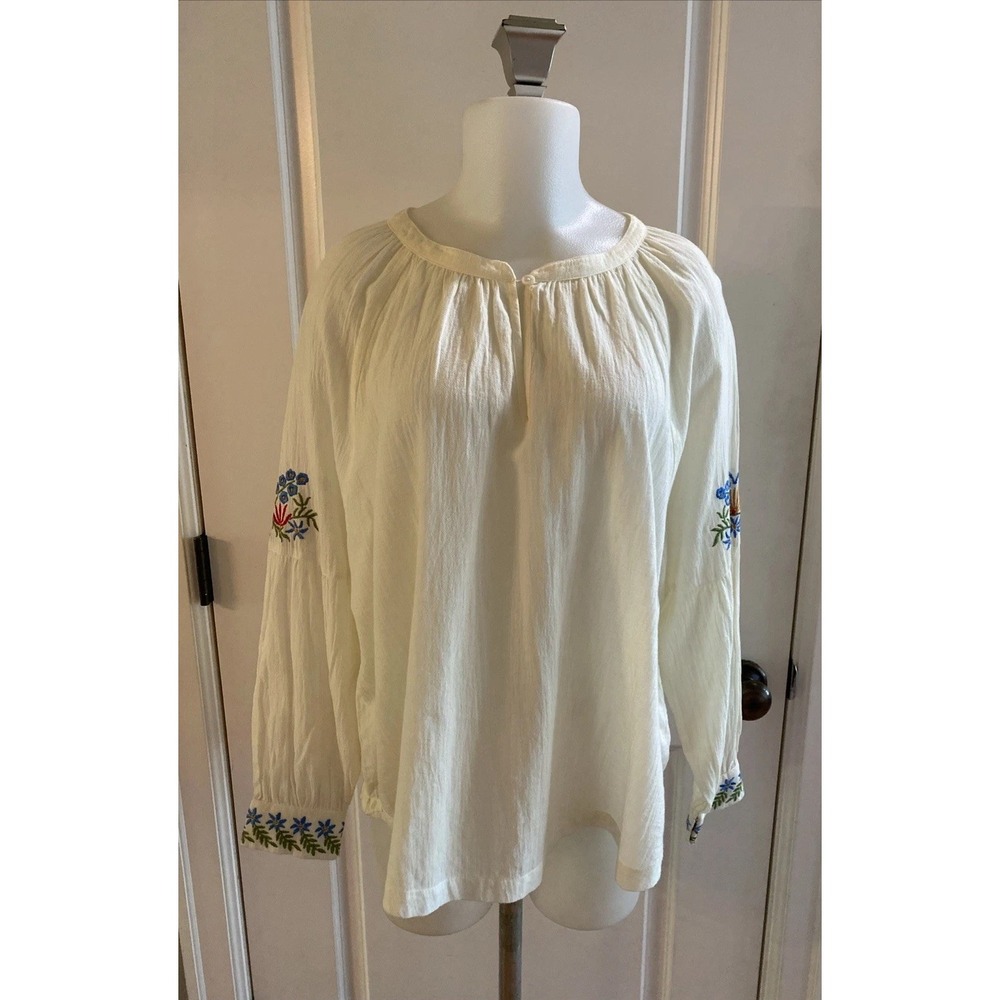 The GREAT Ivory Cotton Gauze Size 1/ Small Blue Embroidery Floral Boho Cottage